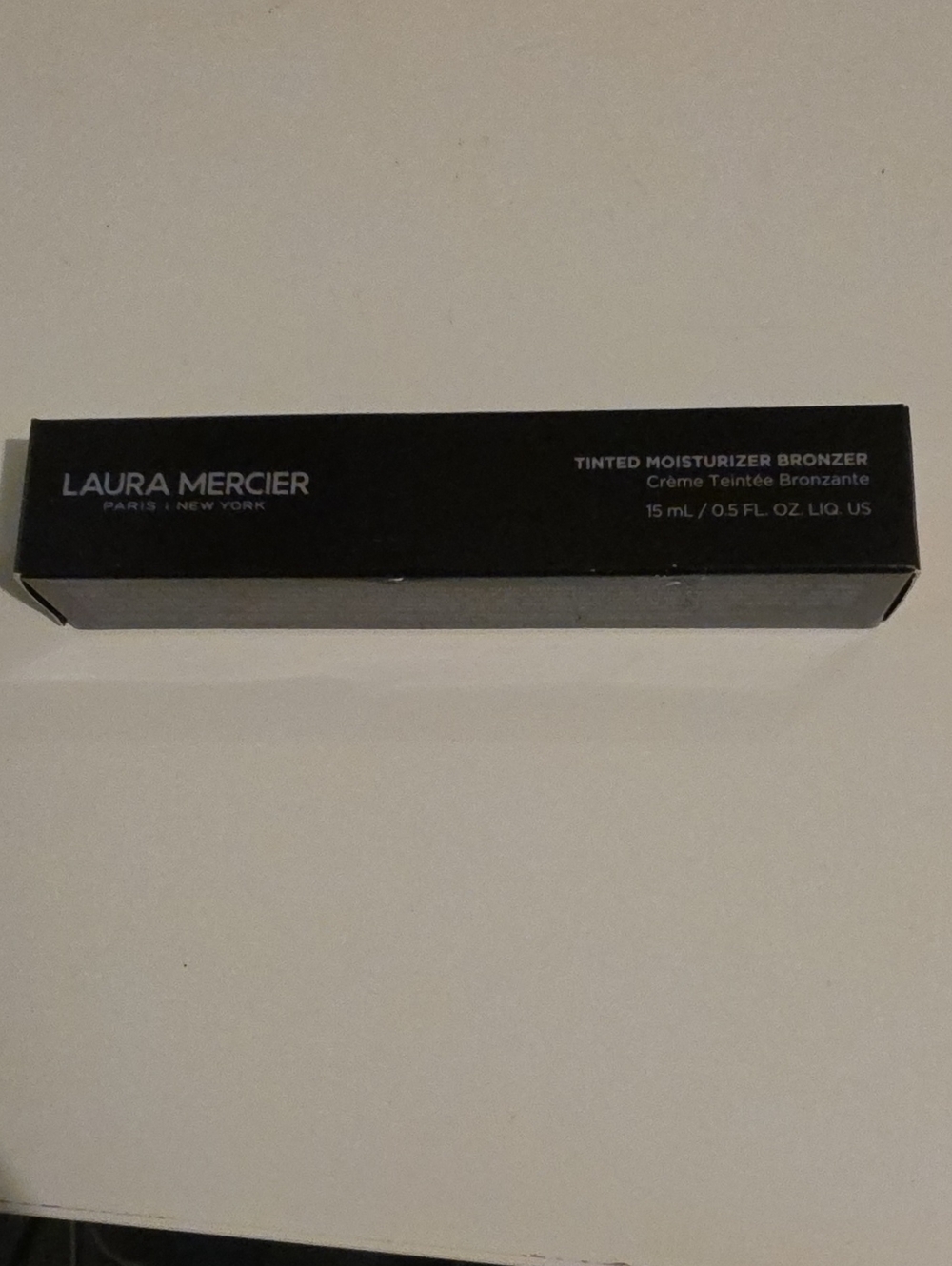 laura mercier Tinted Moisturizer Bronzer 02 SUNDROP